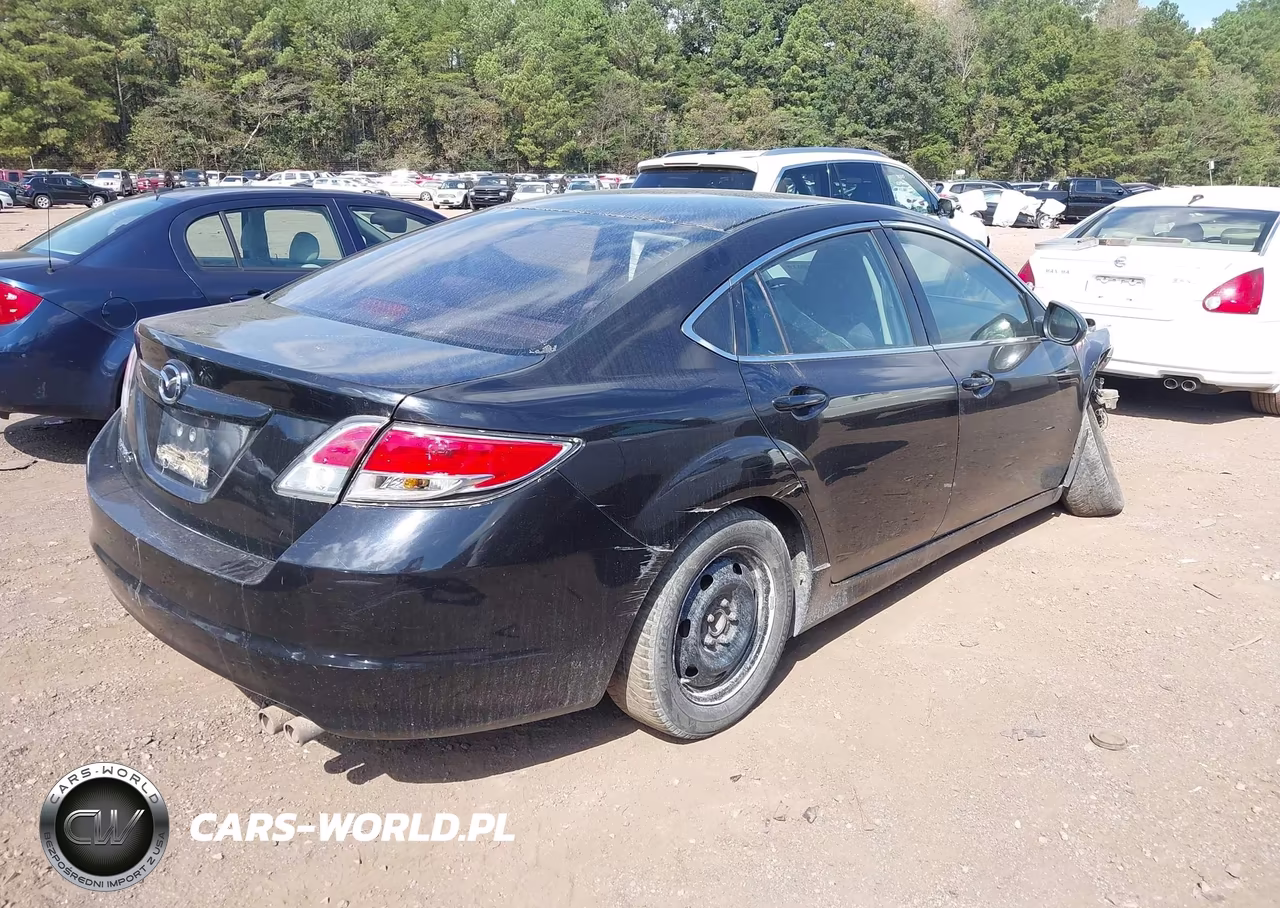 2011 Mazda Mazda6 I Sport VIN:1YVHZ8BH8B5M11172 - 4