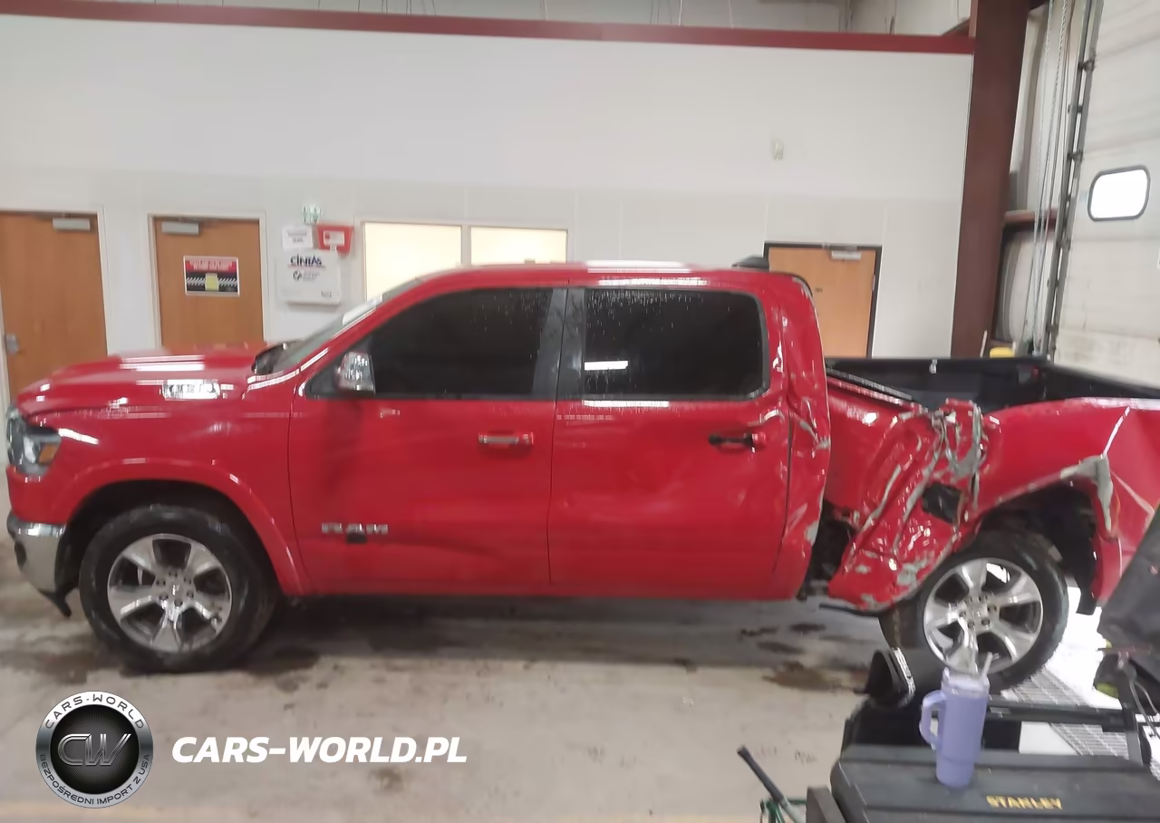 2020 Ram 1500 Laramie 4X4 5'7 Box VIN:1C6SRFJT1LN199343 - 14