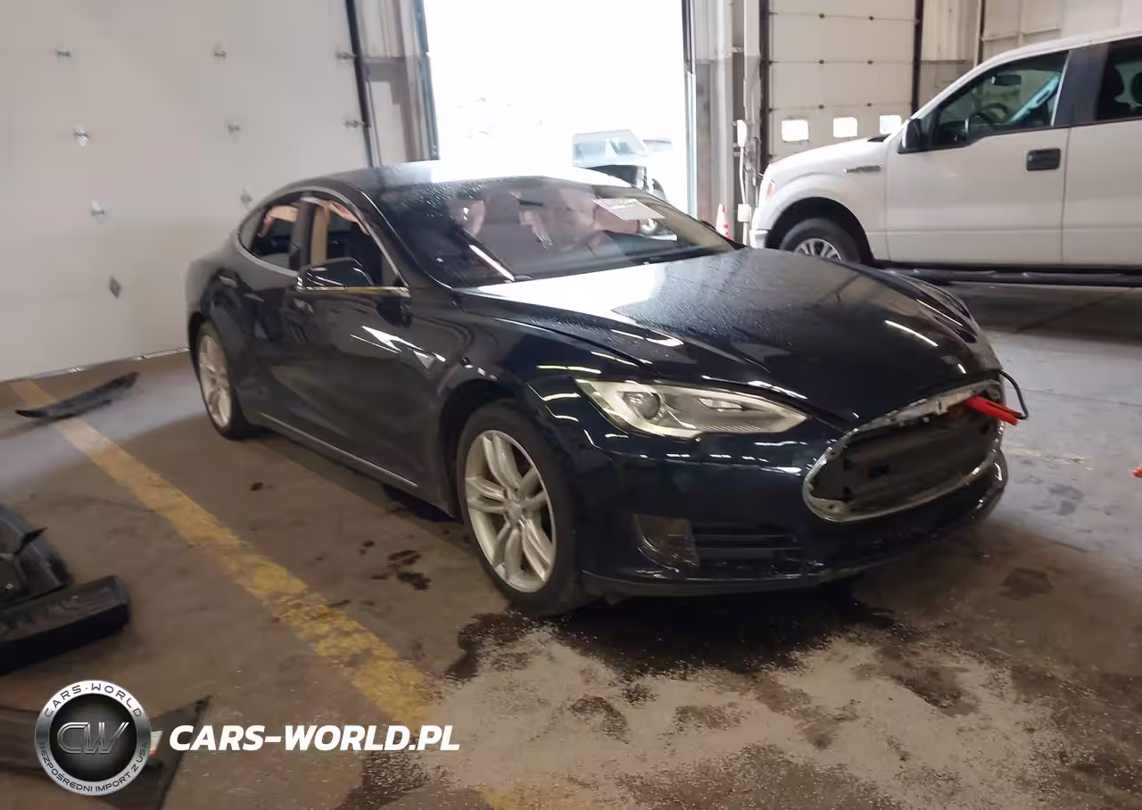 2013 Tesla Model S
