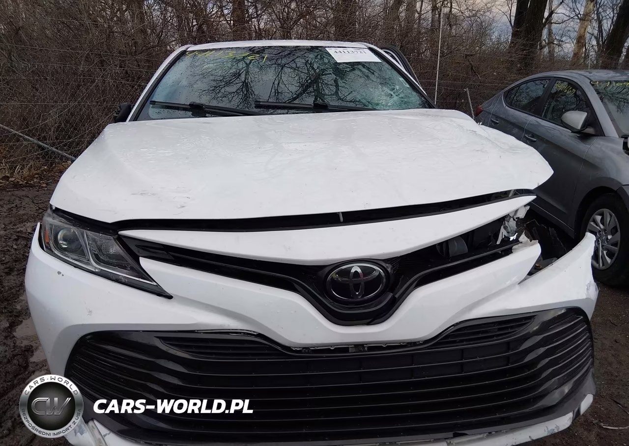 2018 Toyota Camry Le VIN:4T1B11HK5JU072092 - 12