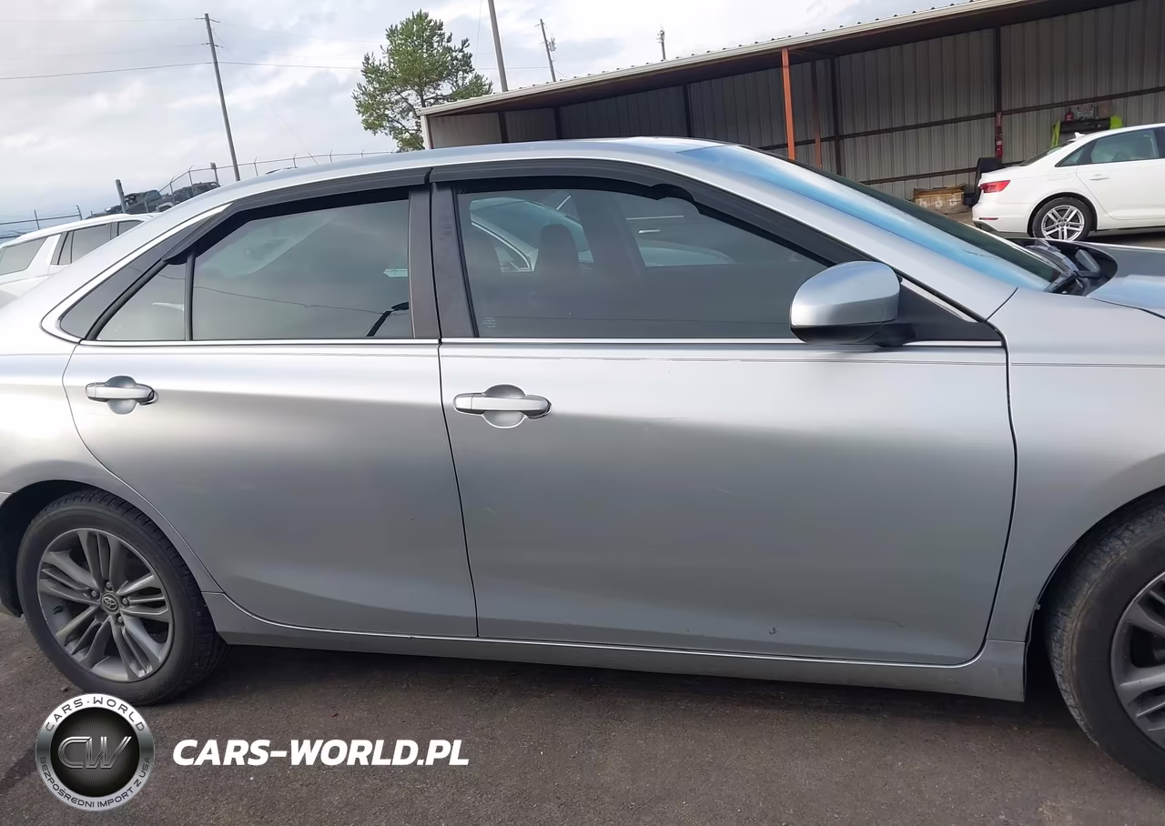 2015 Toyota Camry Se VIN:4T1BF1FK9FU907381 - 14