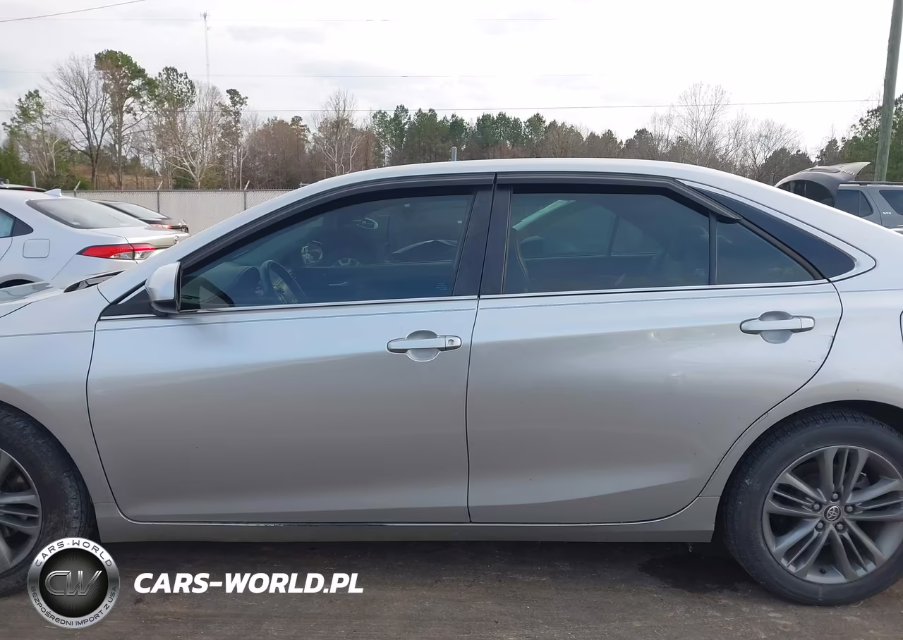 2015 Toyota Camry Se VIN:4T1BF1FK9FU907381 - 15