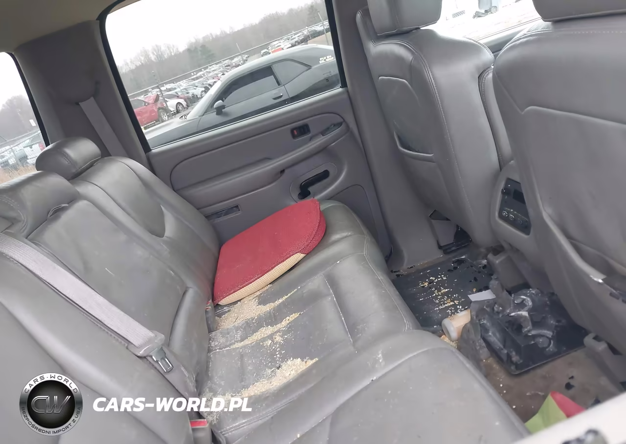 2005 Chevrolet Suburban 1500 Z71 VIN:3GNFK16ZX5G186799 - 8