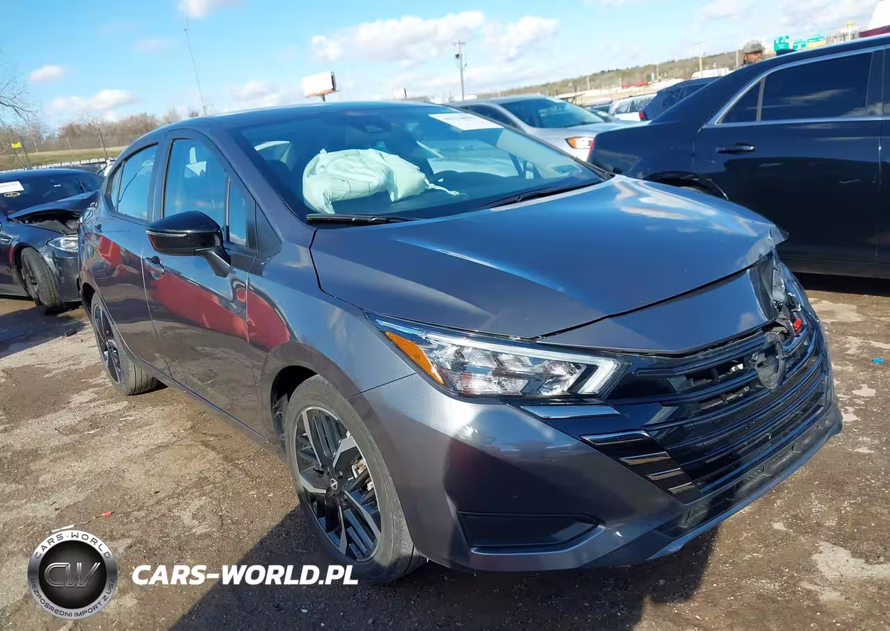 2024 Nissan Versa 1.6 Sr