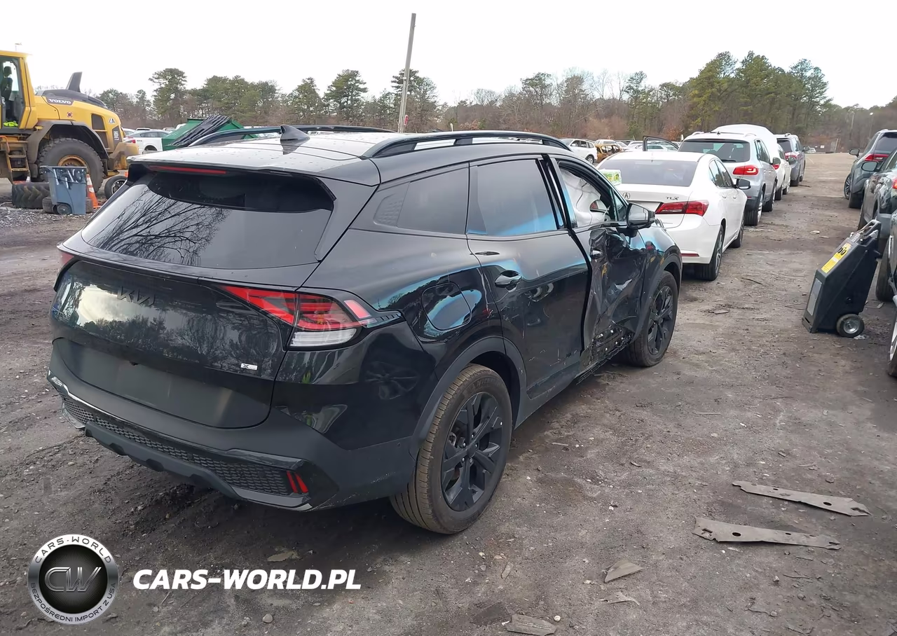 2025 Kia Sportage Plug-In Hybrid X-Line Prestige VIN:KNDPZDDH3S7204295 - 4