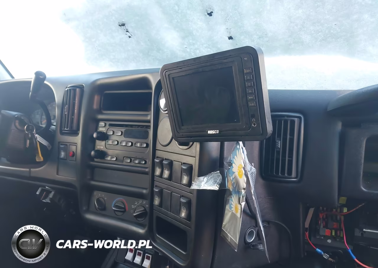 2009 GMC Tc5500 VIN:1GDE5C39X9F412449 - 13