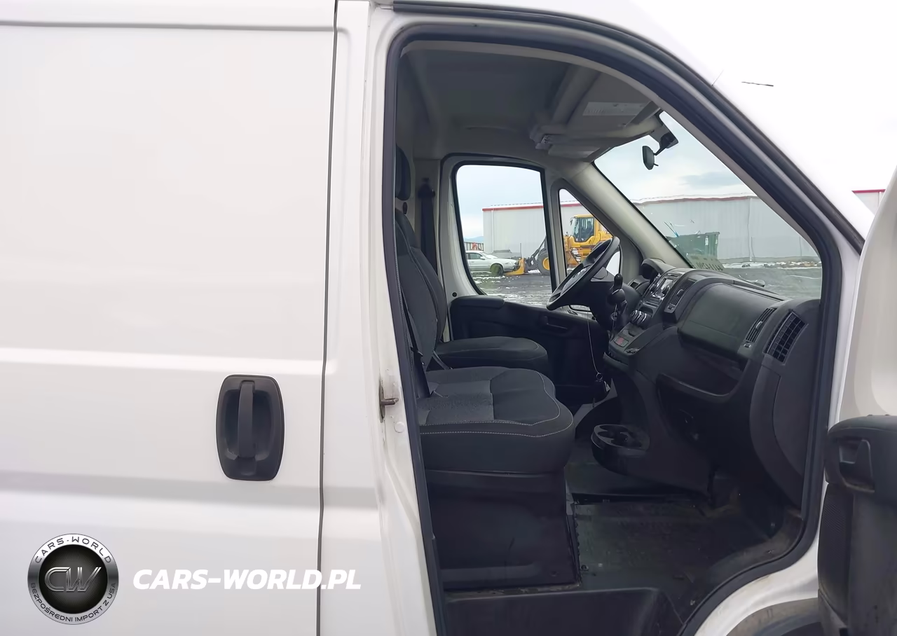 2015 Ram Promaster 1500 VIN:3C6TRVBG8FE501400 - 5