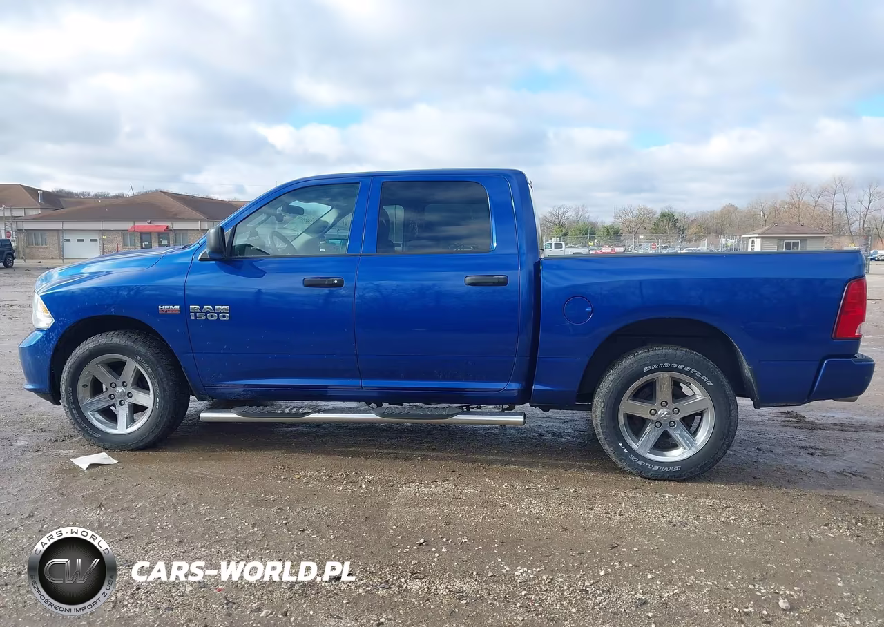 2017 Ram 1500 Express 4X4 5'7 Box VIN:3C6RR7KT8HG681987 - 14