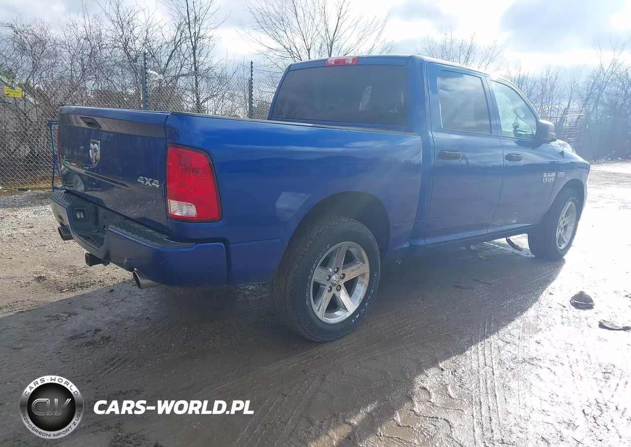 2017 Ram 1500 Express 4X4 5'7 Box VIN:3C6RR7KT8HG681987 - 4