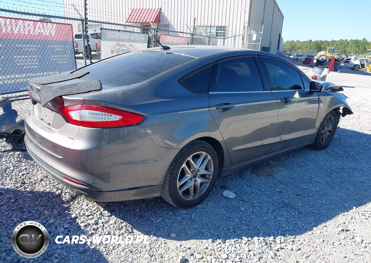 2013 Ford Fusion Se VIN:3FA6P0H72DR329270 - 4