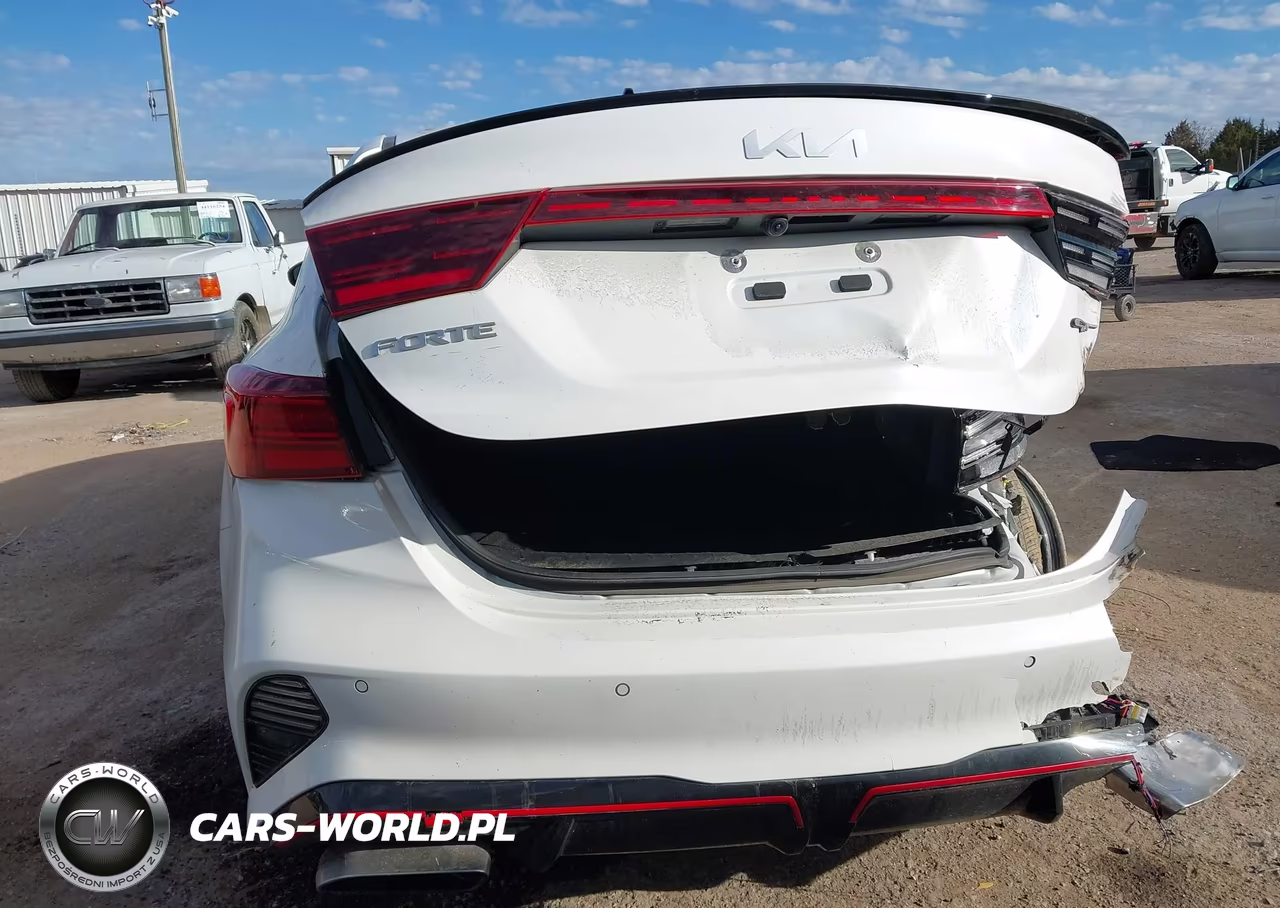2024 Kia Forte Gt VIN:3KPF44AC7RE693636 - 16