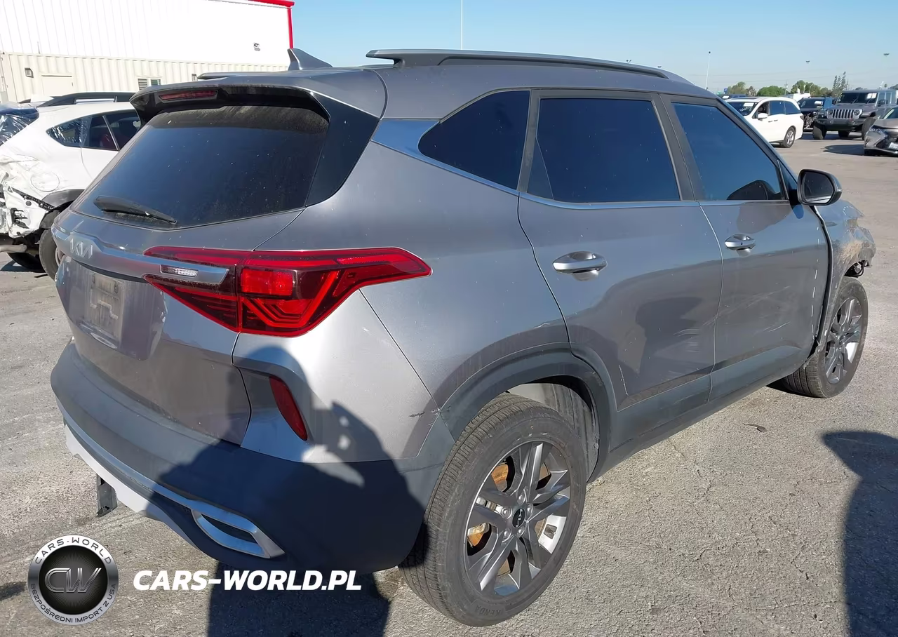 2022 Kia Seltos S VIN:KNDEU2AA5N7300631 - 4