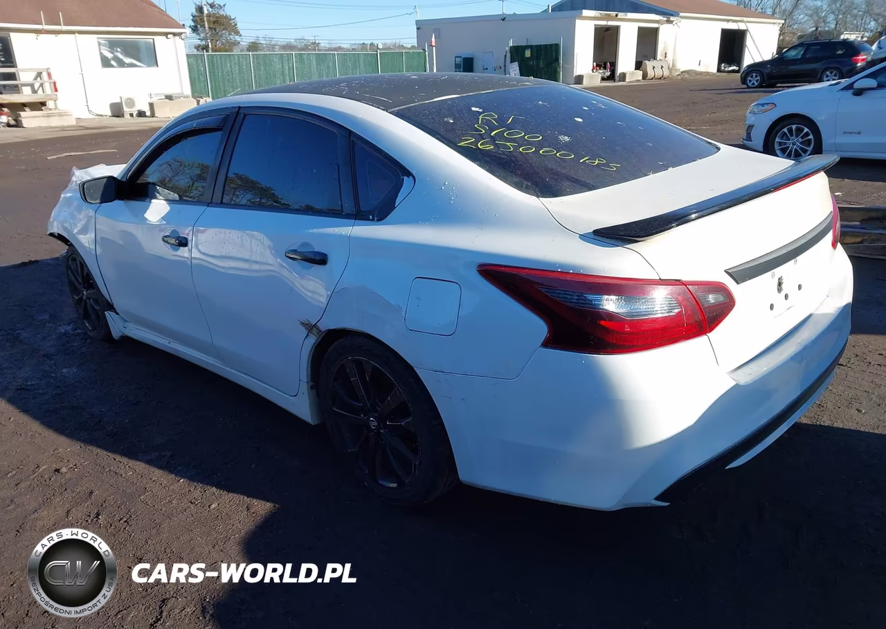 2017 Nissan Altima 2.5 Sr VIN:1N4AL3AP4HC474011 - 3