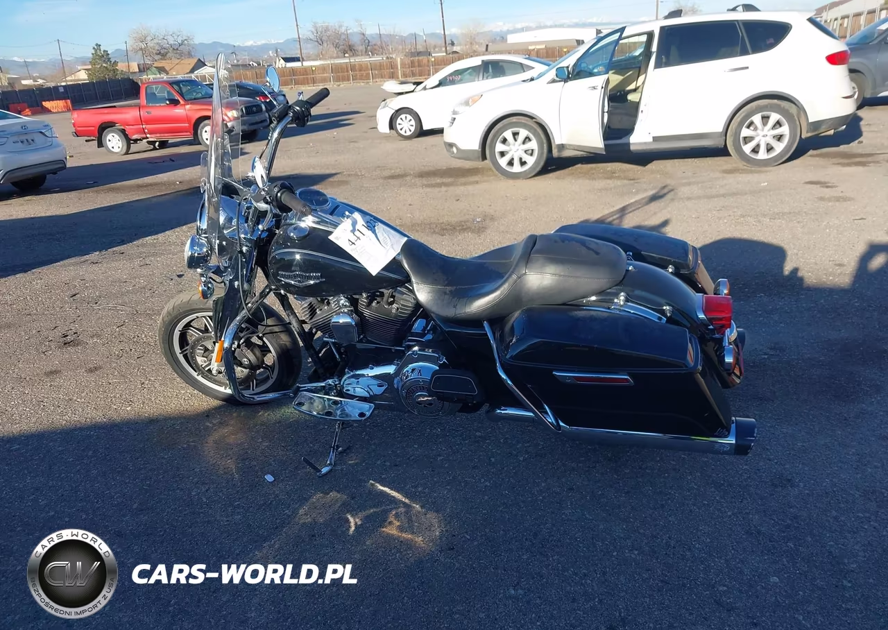 2015 Harley-Davidson Flhr Road King VIN:1HD1FBM15FB640086 - 13