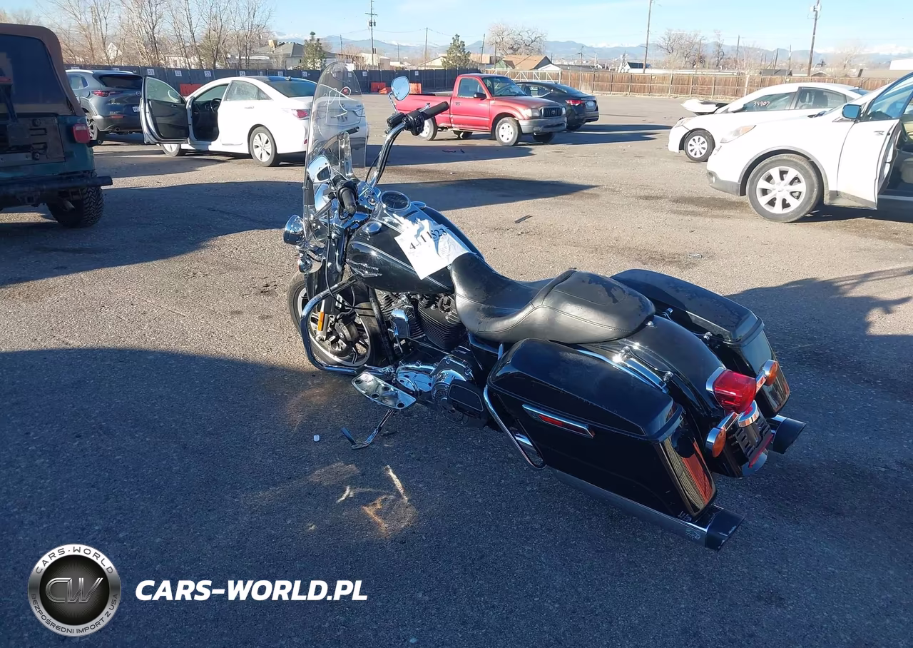 2015 Harley-Davidson Flhr Road King VIN:1HD1FBM15FB640086 - 3