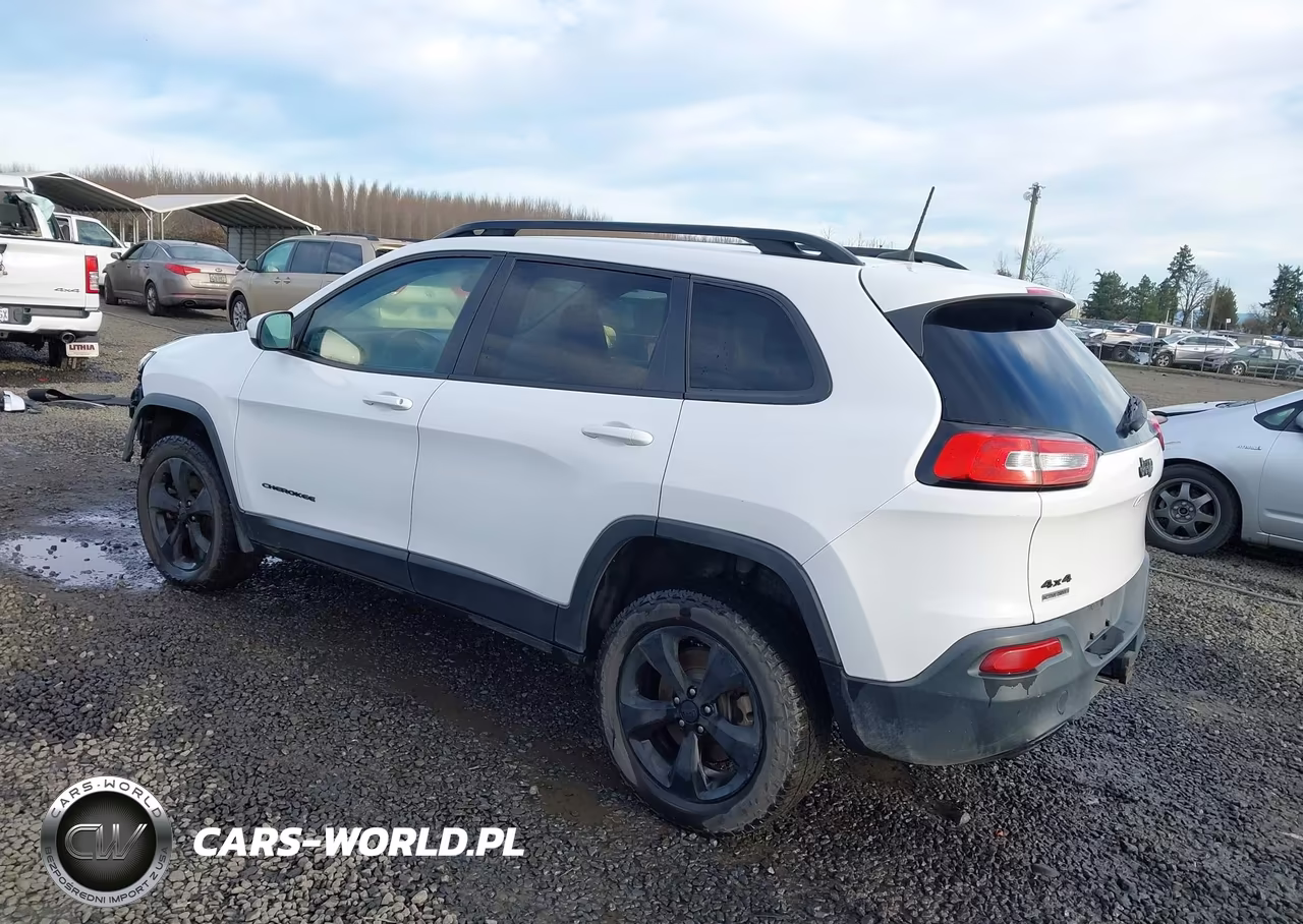 2016 Jeep Cherokee Altitude VIN:1C4PJMCB7GW187213 - 3