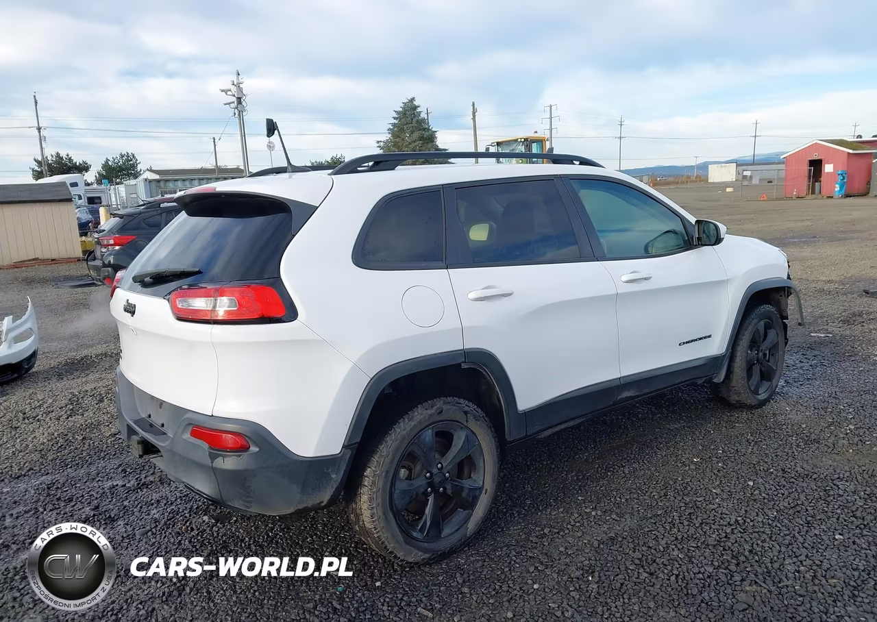 2016 Jeep Cherokee Altitude VIN:1C4PJMCB7GW187213 - 4
