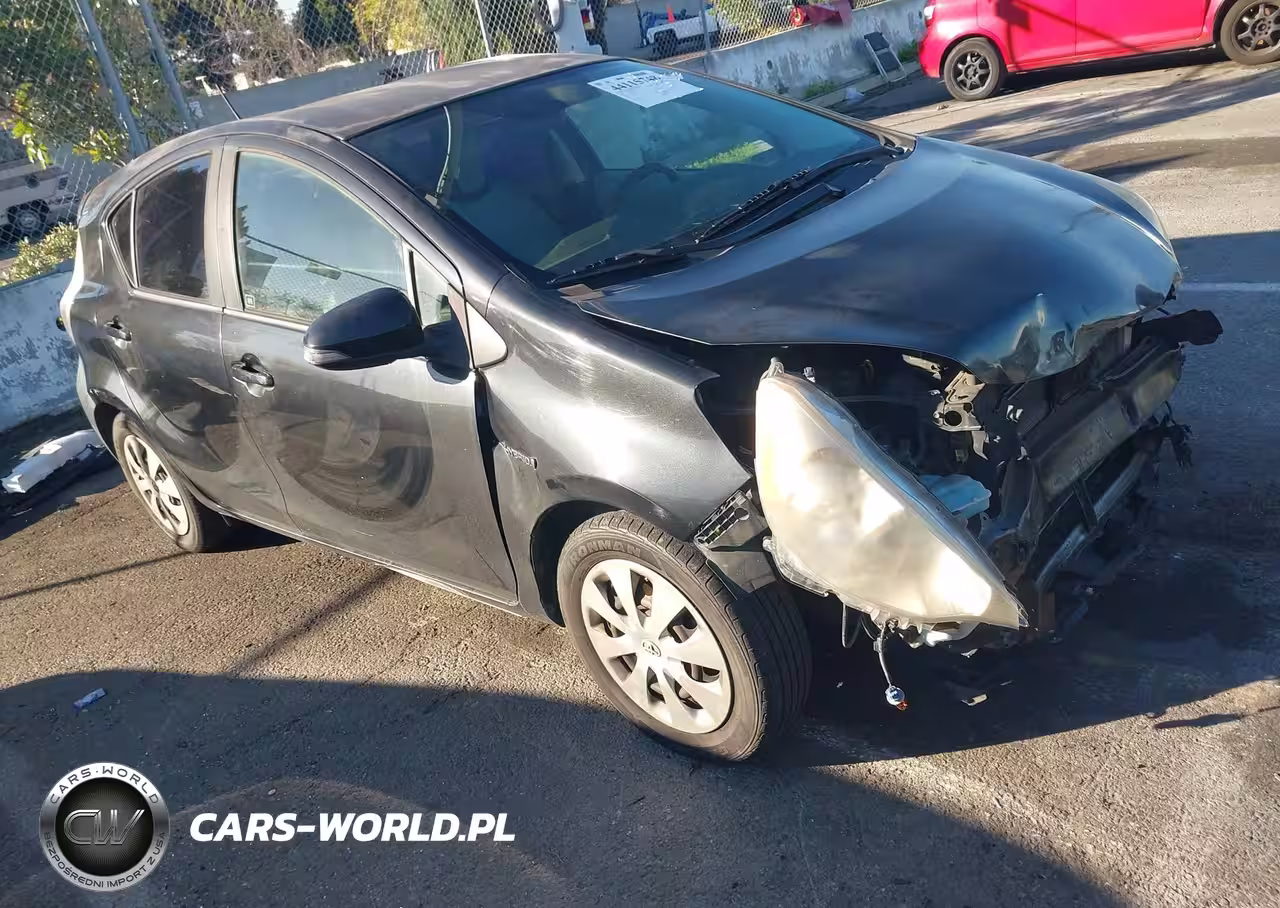 2014 Toyota Prius C One