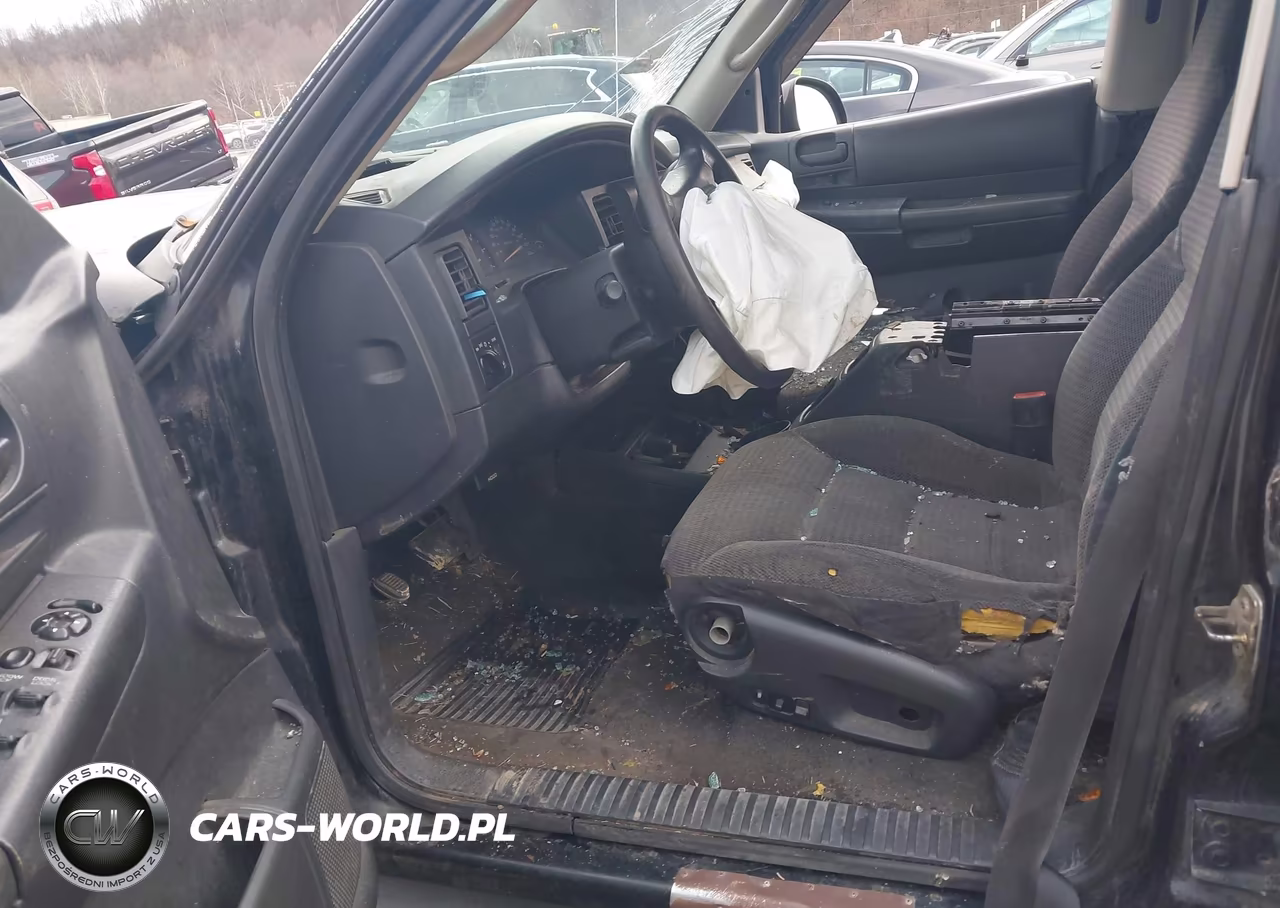 2003 Dodge Durango Sport-Sxt VIN:1D4HS38Z03F609739 - 5