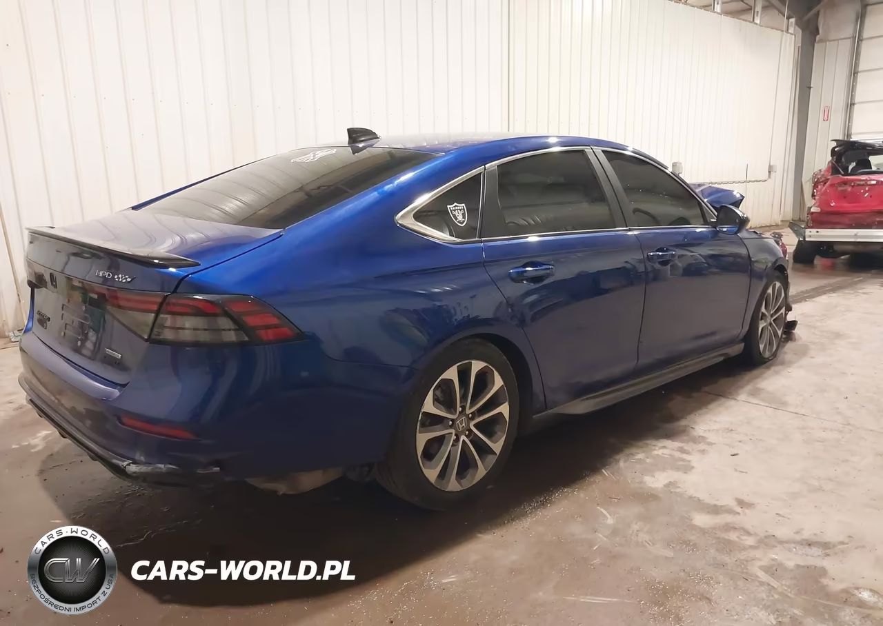 2023 Honda Accord Hybrid Sport VIN:1HGCY2F57PA000605 - 4