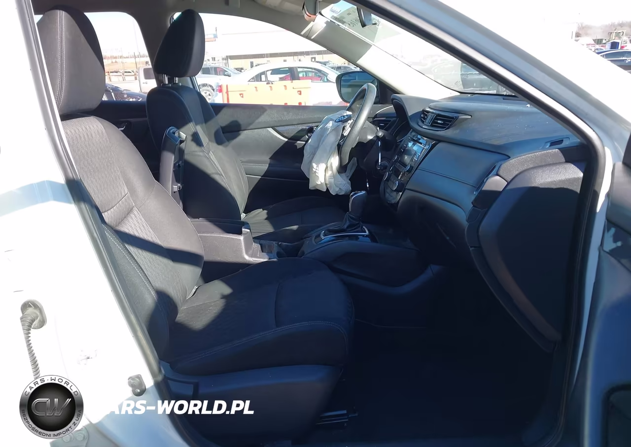 2017 Nissan Rogue S VIN:KNMAT2MV5HP549497 - 5