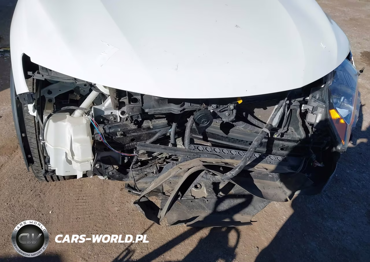 2017 Nissan Rogue S VIN:KNMAT2MV5HP549497 - 6