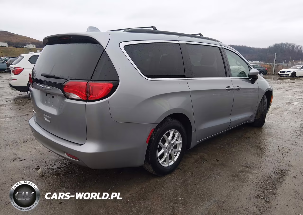 2020 Chrysler Voyager Lxi VIN:2C4RC1DG3LR286139 - 4