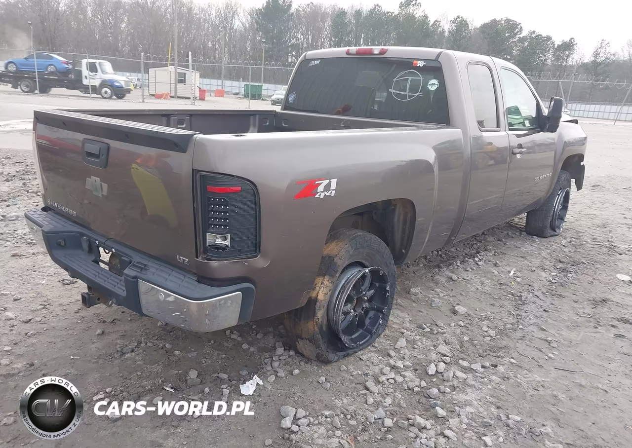 2007 Chevrolet Silverado 1500 Ltz VIN:2GCEK19J471646061 - 4