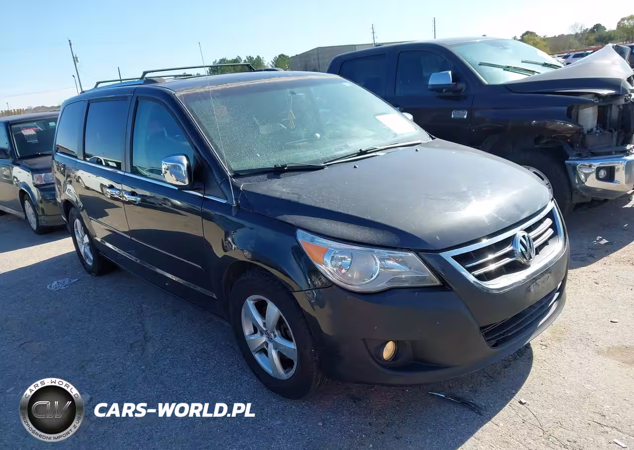 2011 Volkswagen Routan Sel Premium