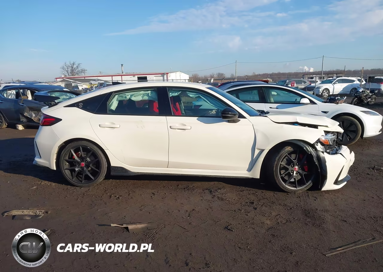 2025 Honda Civic Type R VIN:JHMFL5G46SX001850 - 13