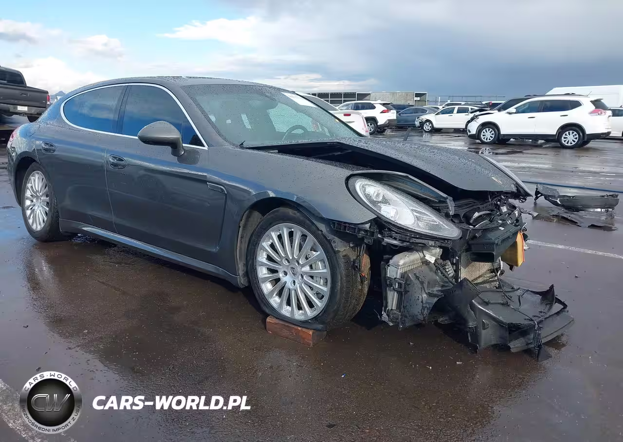 2014 Porsche Panamera S