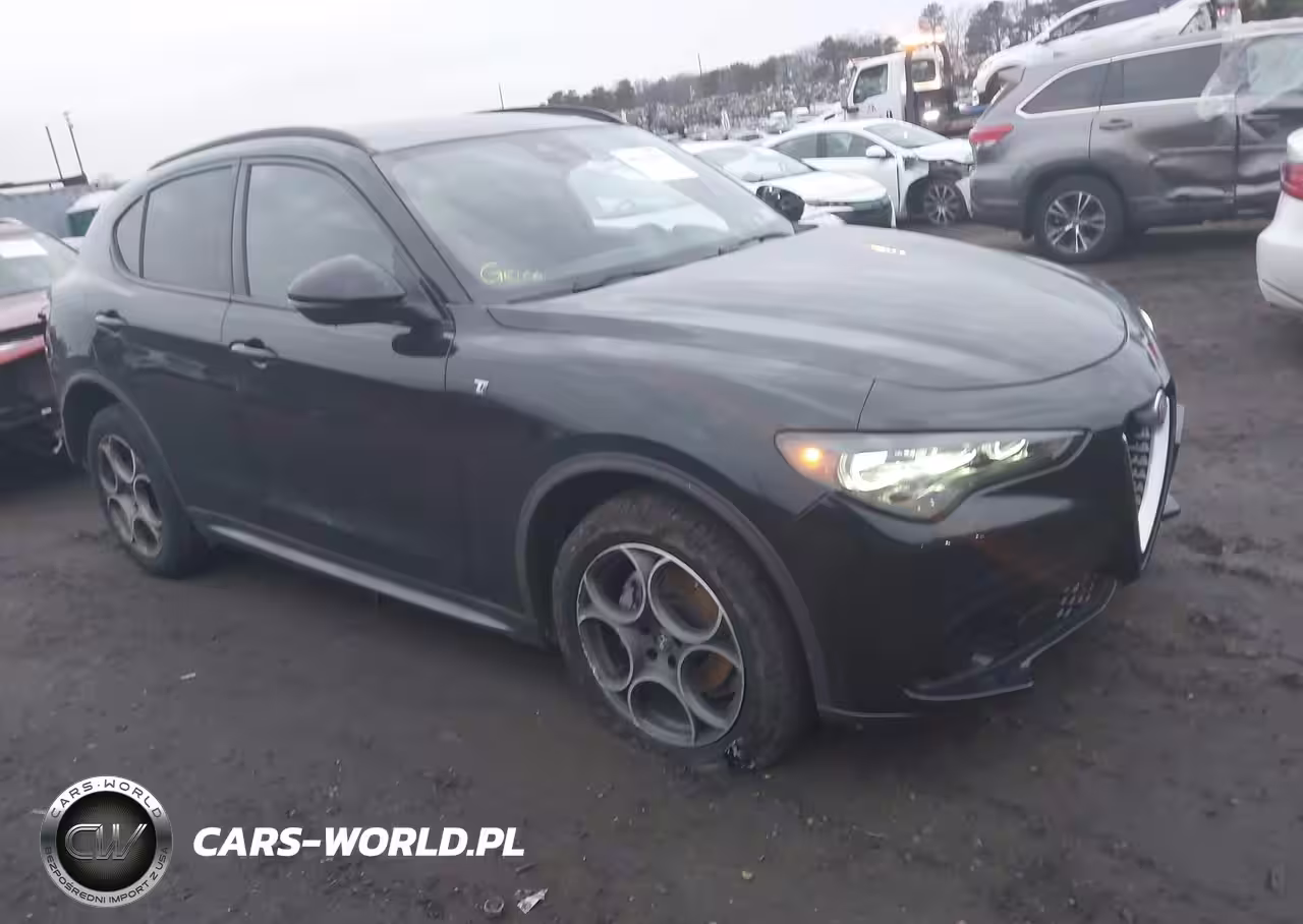 2024 Alfa Romeo Stelvio Ti Awd
