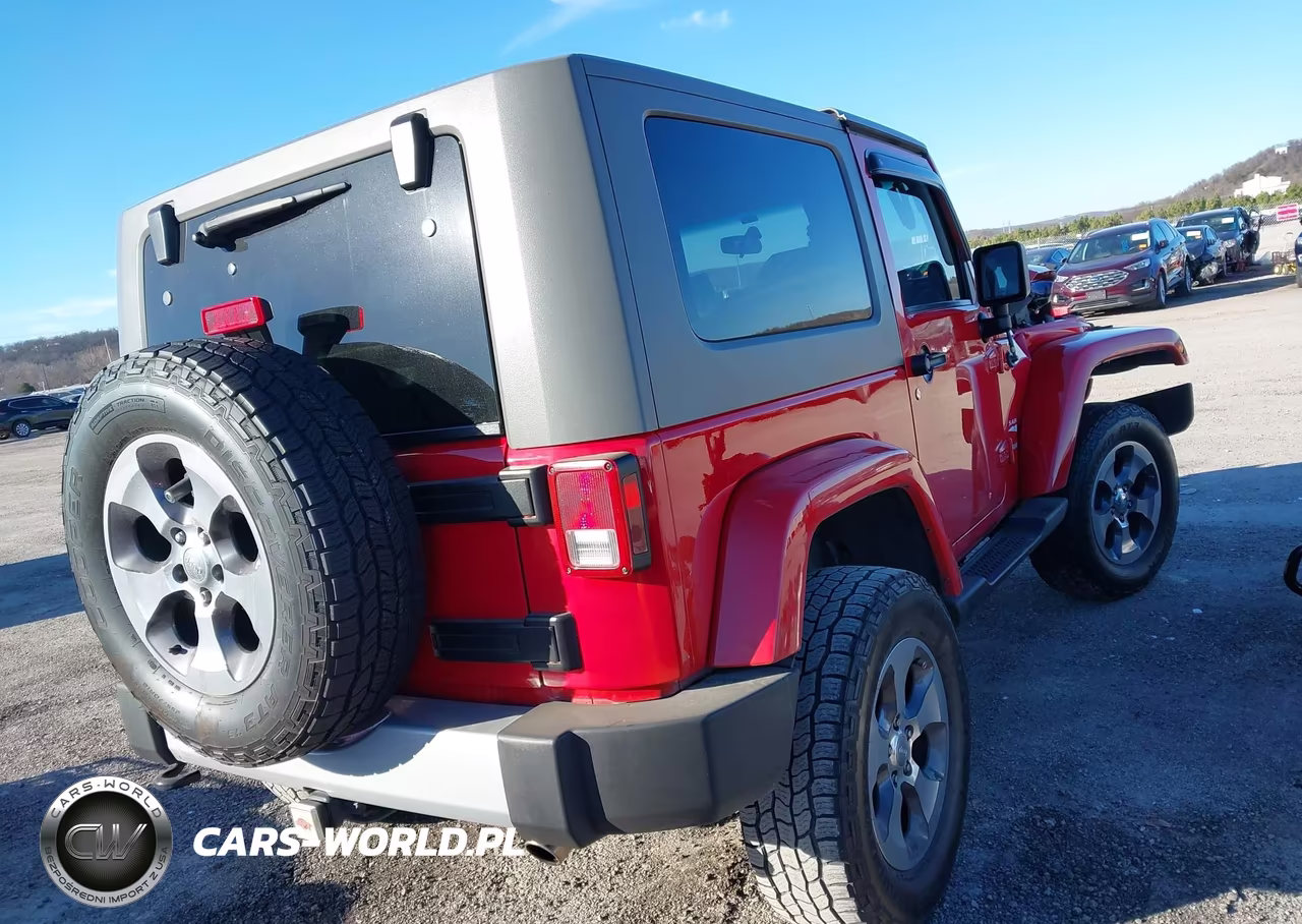 2010 Jeep Wrangler Sahara VIN:1J4AA5D13AL230160 - 4