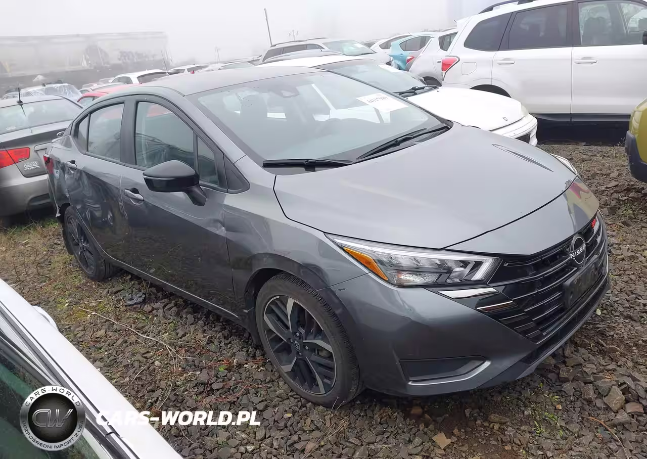 2024 Nissan Versa 1.6 Sr