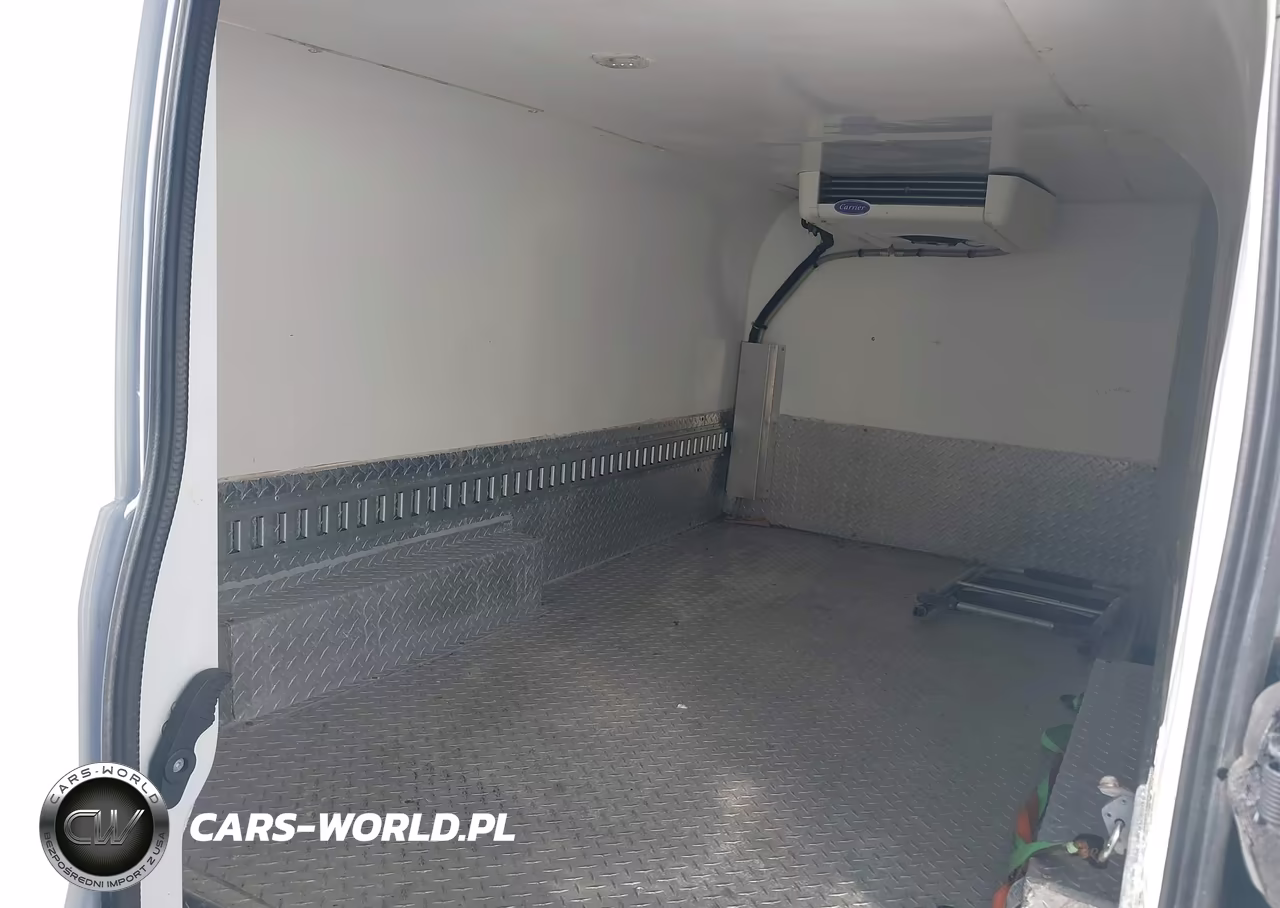 2015 Ford Transit-250 VIN:1FTNR1YM9FKA86124 - 8