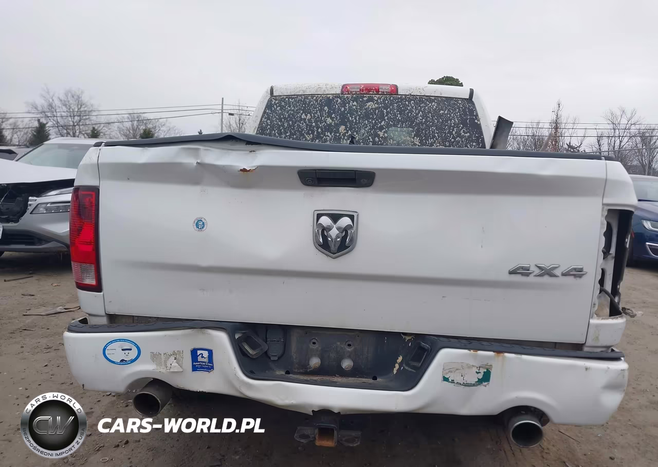 2014 Ram 1500 Express VIN:3C6RR7KT6EG215227 - 16