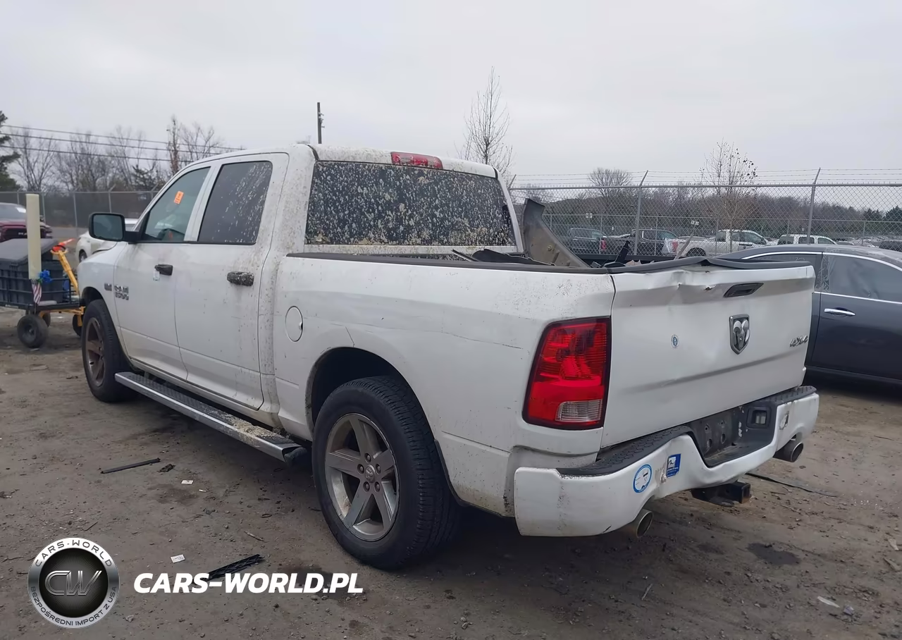 2014 Ram 1500 Express VIN:3C6RR7KT6EG215227 - 3