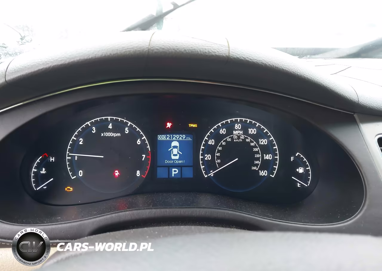 2009 Hyundai Genesis 4.6 VIN:KMHGC46F49U037935 - 7