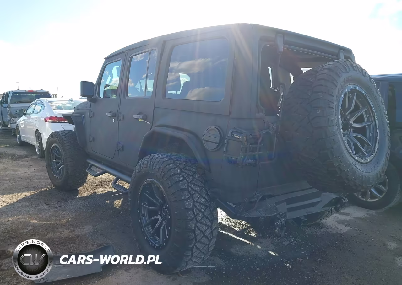 2025 Jeep Wrangler 4-Door Rubicon 4X4 VIN:1C4PJXFG7SW632308 - 3