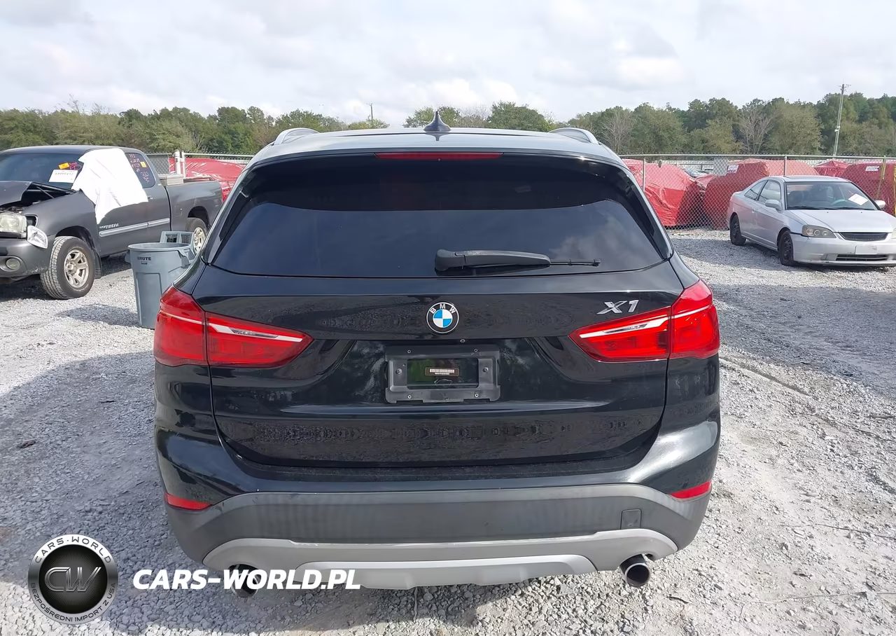 2018 BMW X1 Sdrive28I VIN:WBXHU7C38J5H45904 - 16