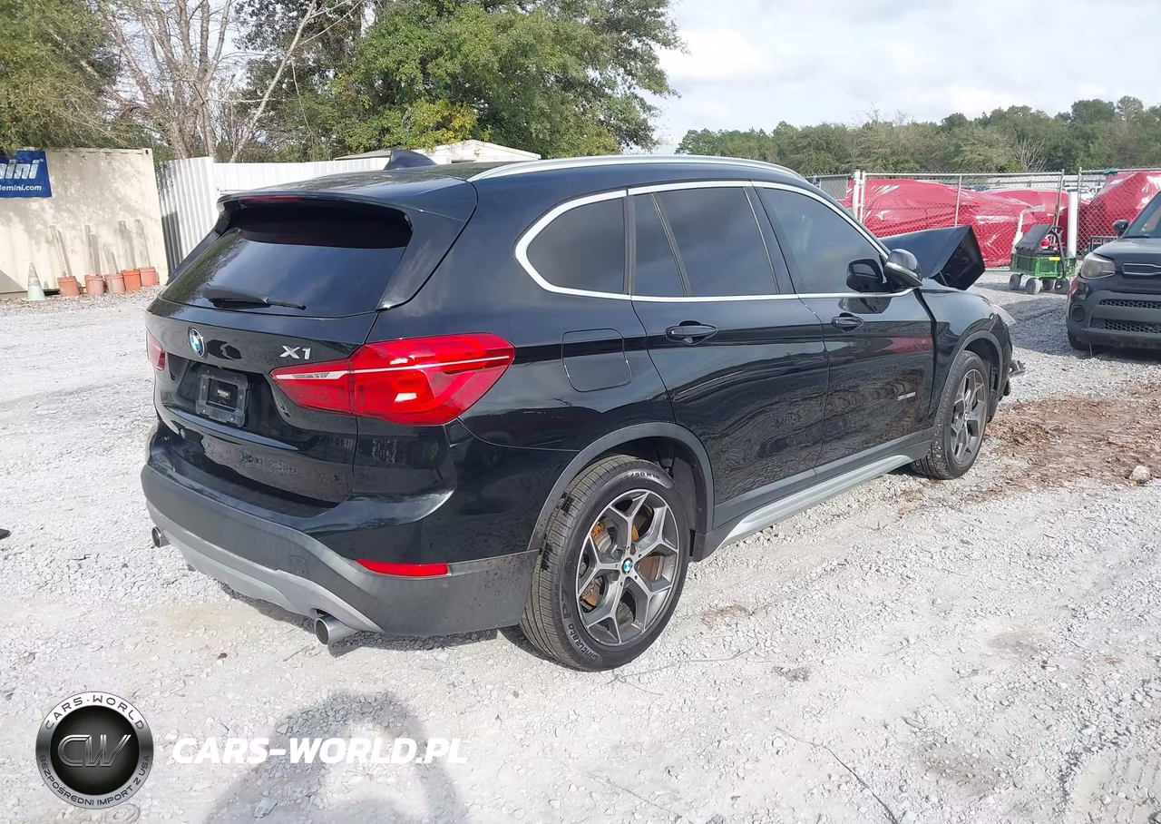 2018 BMW X1 Sdrive28I VIN:WBXHU7C38J5H45904 - 4