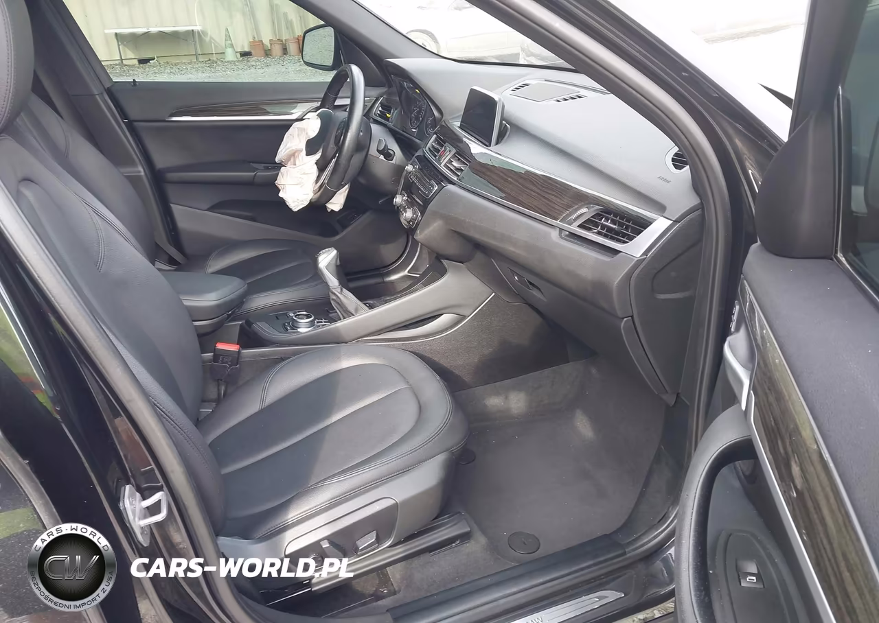 2018 BMW X1 Sdrive28I VIN:WBXHU7C38J5H45904 - 5