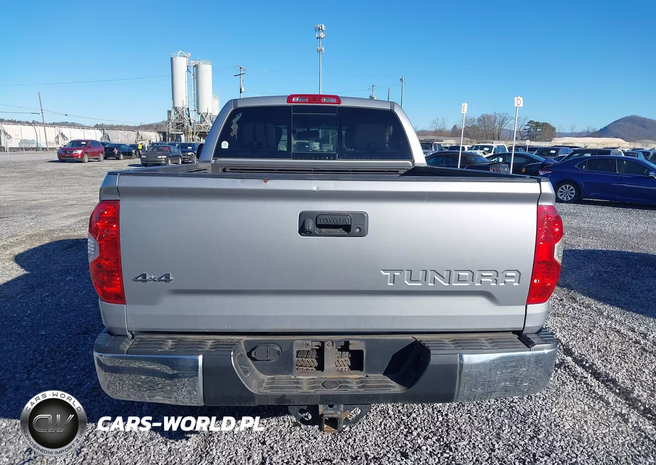 2017 Toyota Tundra Sr5 5.7L V8 VIN:5TFUW5F13HX655706 - 16