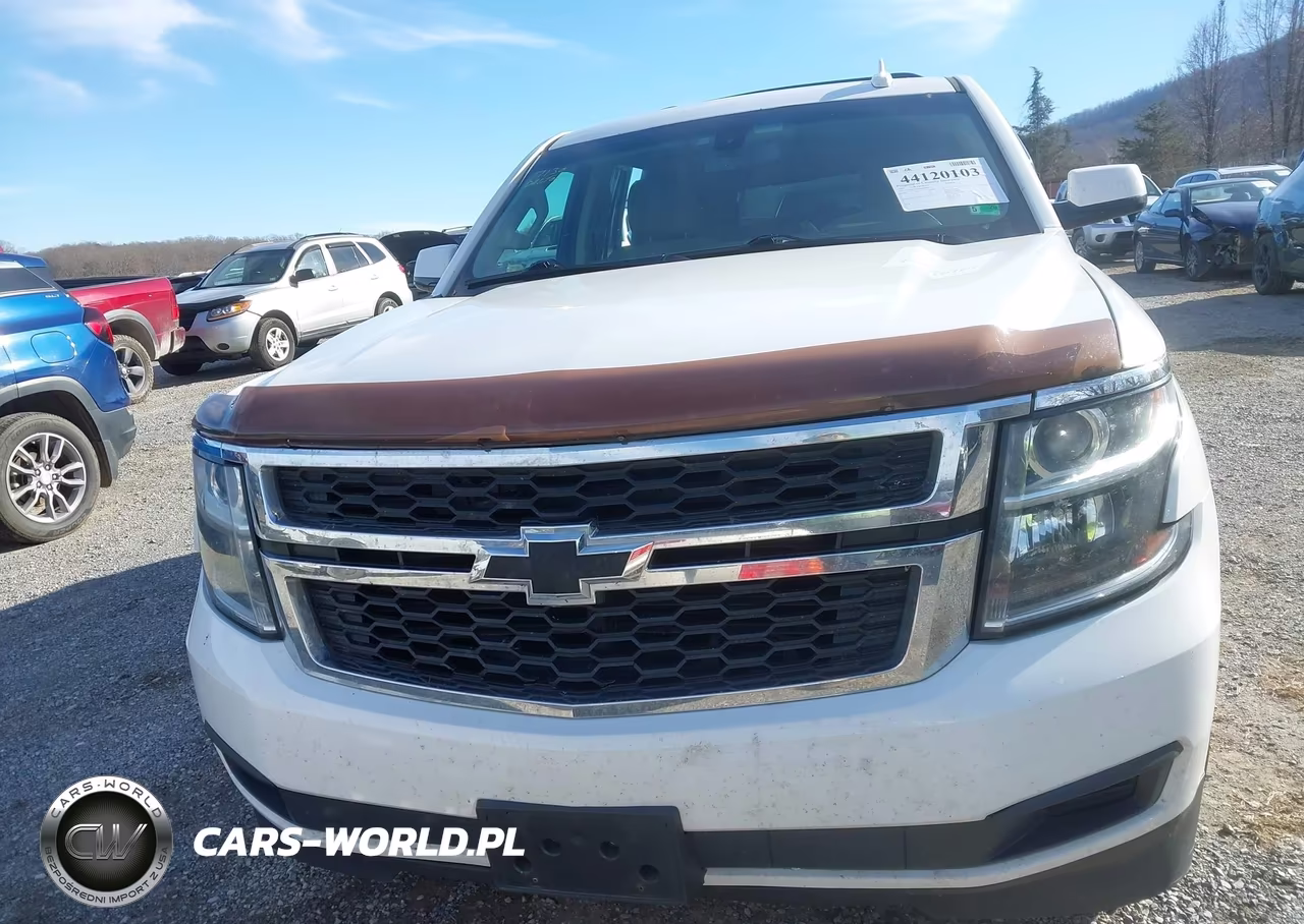 2017 Chevrolet Tahoe Ls VIN:1GNSKAKC9HR309884 - 13