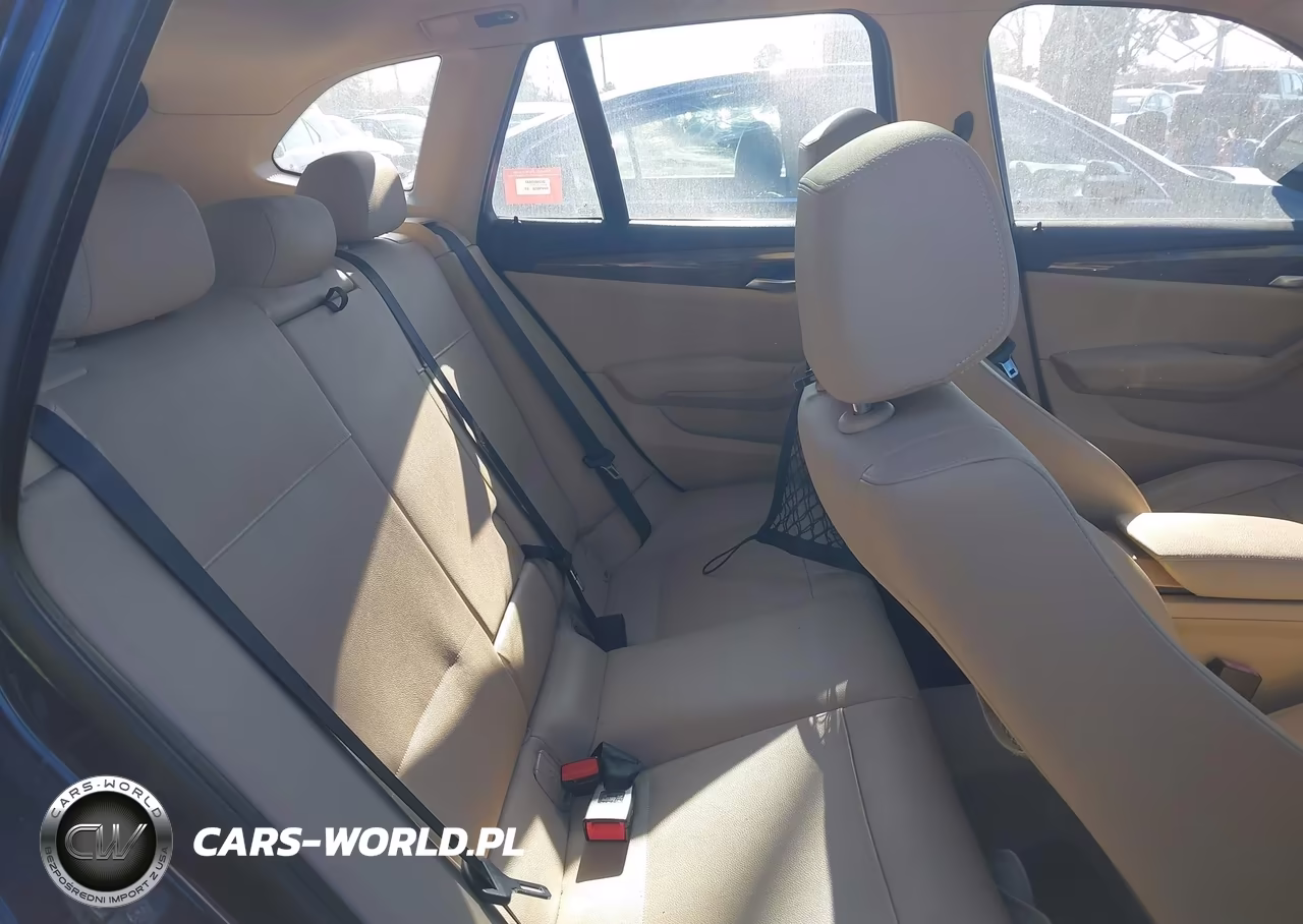 2014 BMW X1 xDrive35I VIN:WBAVM5C57EVV91224 - 8