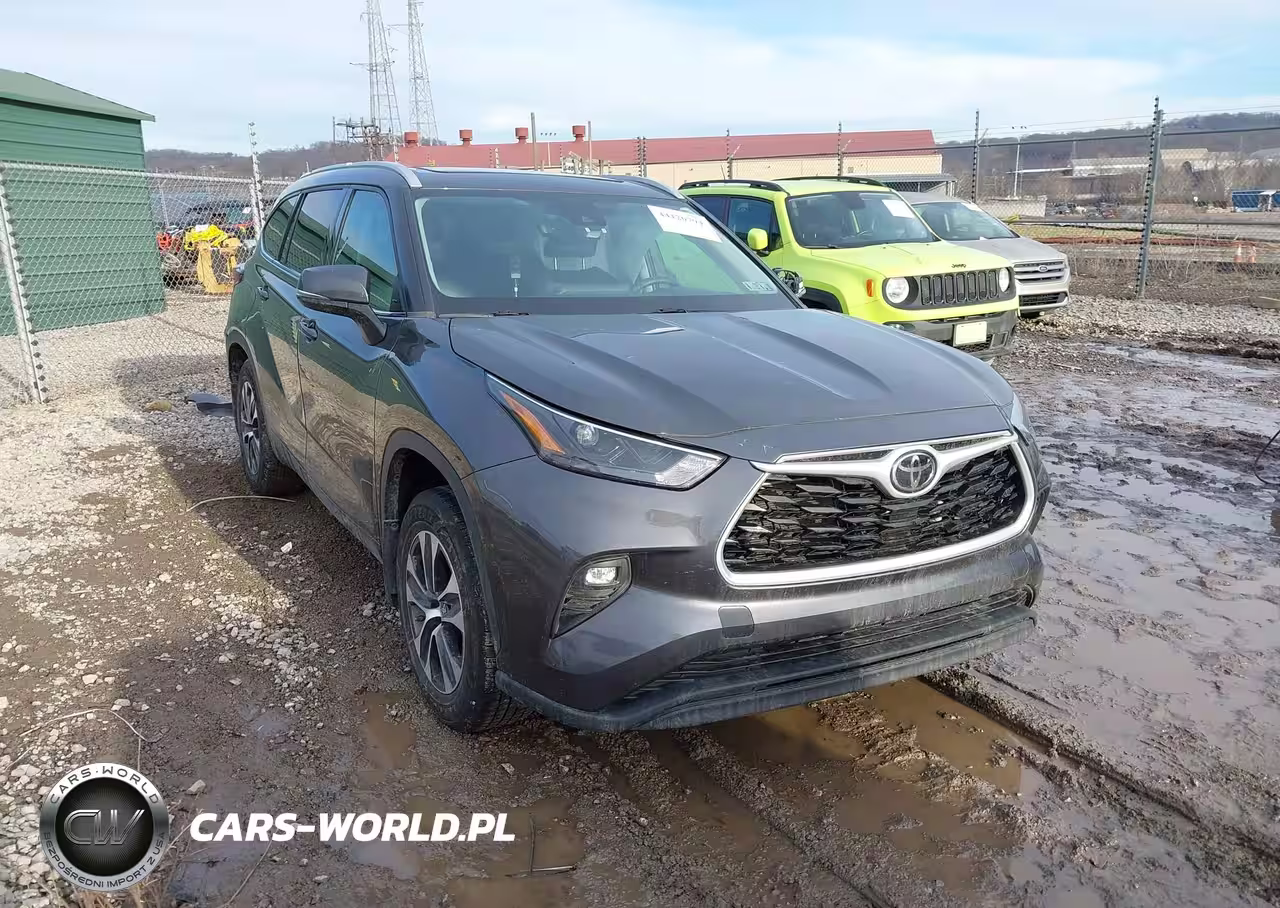 2022 Toyota Highlander Xle