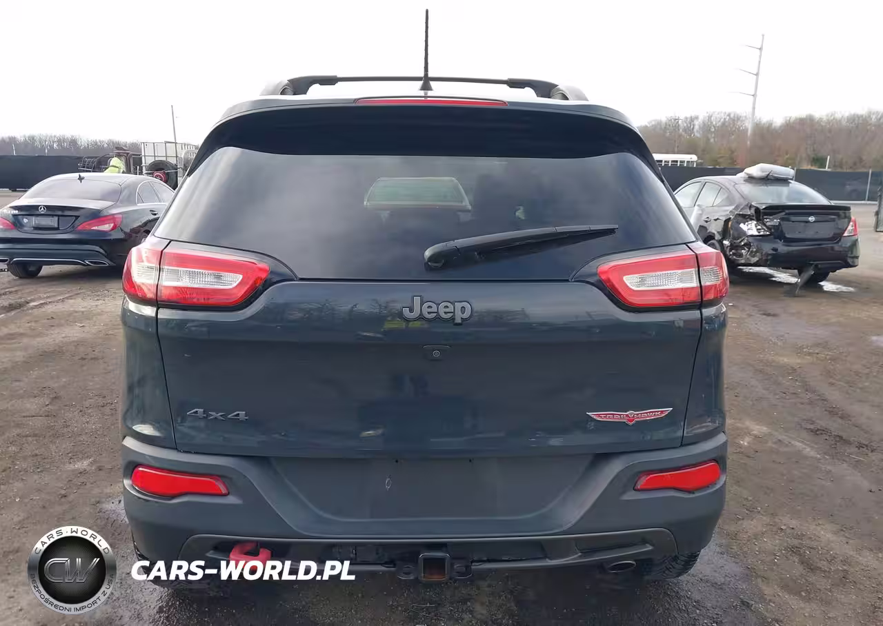 2017 Jeep Cherokee Trailhawk 4X4 VIN:1C4PJMBS0HW614086 - 16