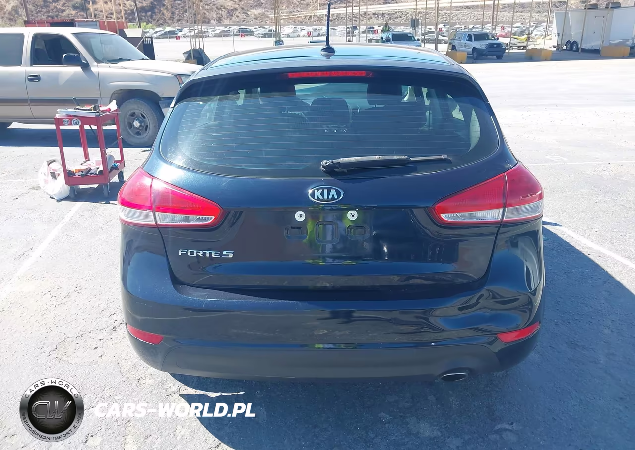 2018 Kia Forte Lx VIN:KNAFK5A82J5773706 - 17