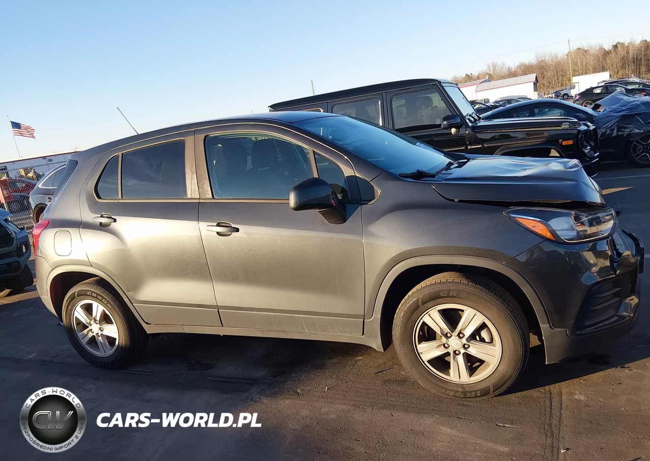 2020 Chevrolet Trax Awd Ls VIN:3GNCJNSB8LL192367 - 13