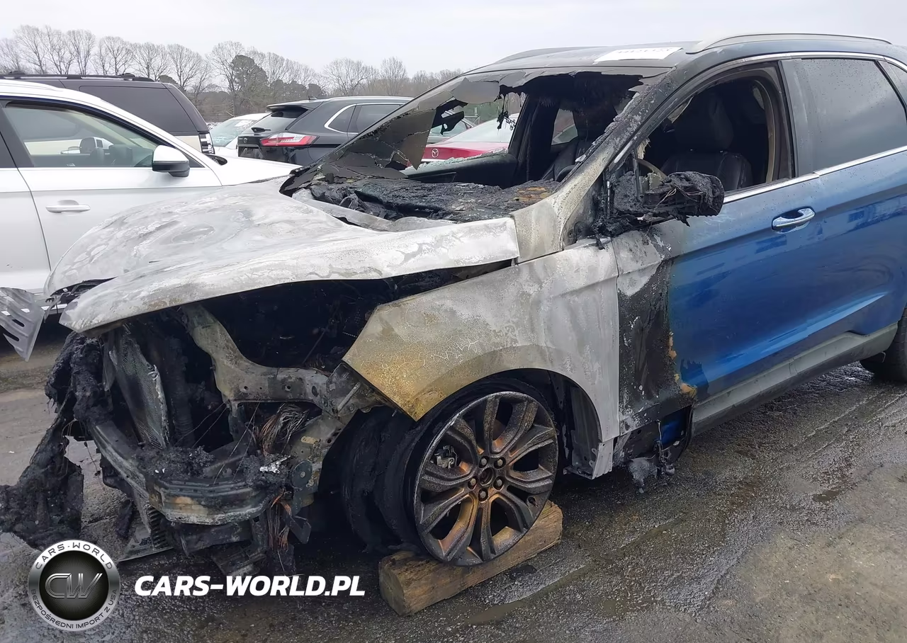 2020 Ford Edge Titanium VIN:2FMPK3K9XLBA60212 - 14